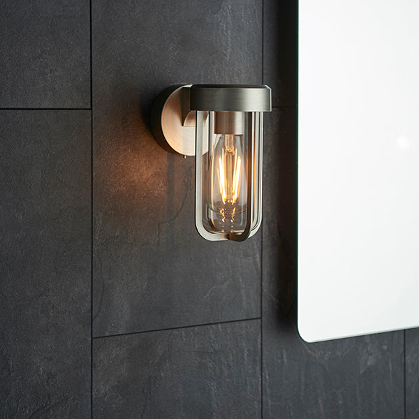 Die-cast IP44 brushed silver & clear glass E27 wall light