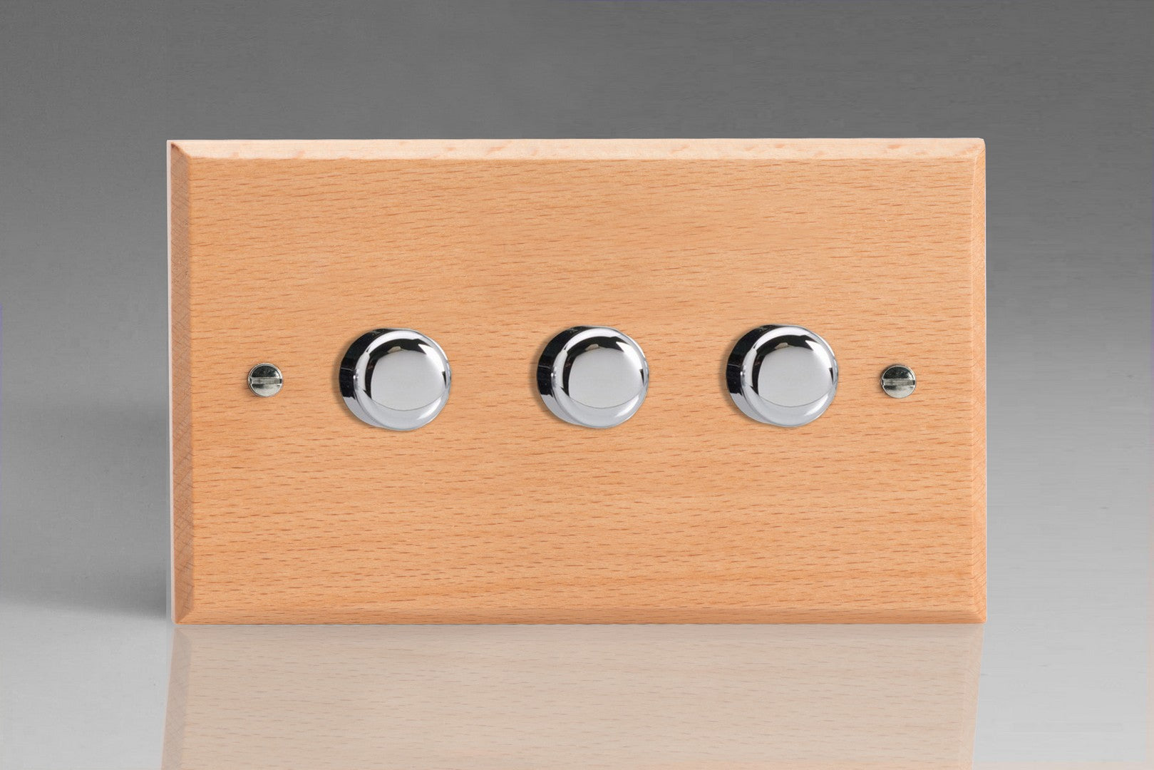 Varilight HK43BE Kilnwood Scandic Beech 3-Gang 2-Way Push-On/Off Rotary Dimmer 3 x 40-250W (Twin Plate)
