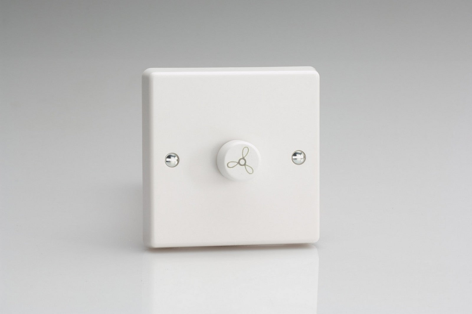 Varilight HQ10W White White Plastic 1-Gang 1-Way Rotary Fan Regulator 1 x 40-250W
