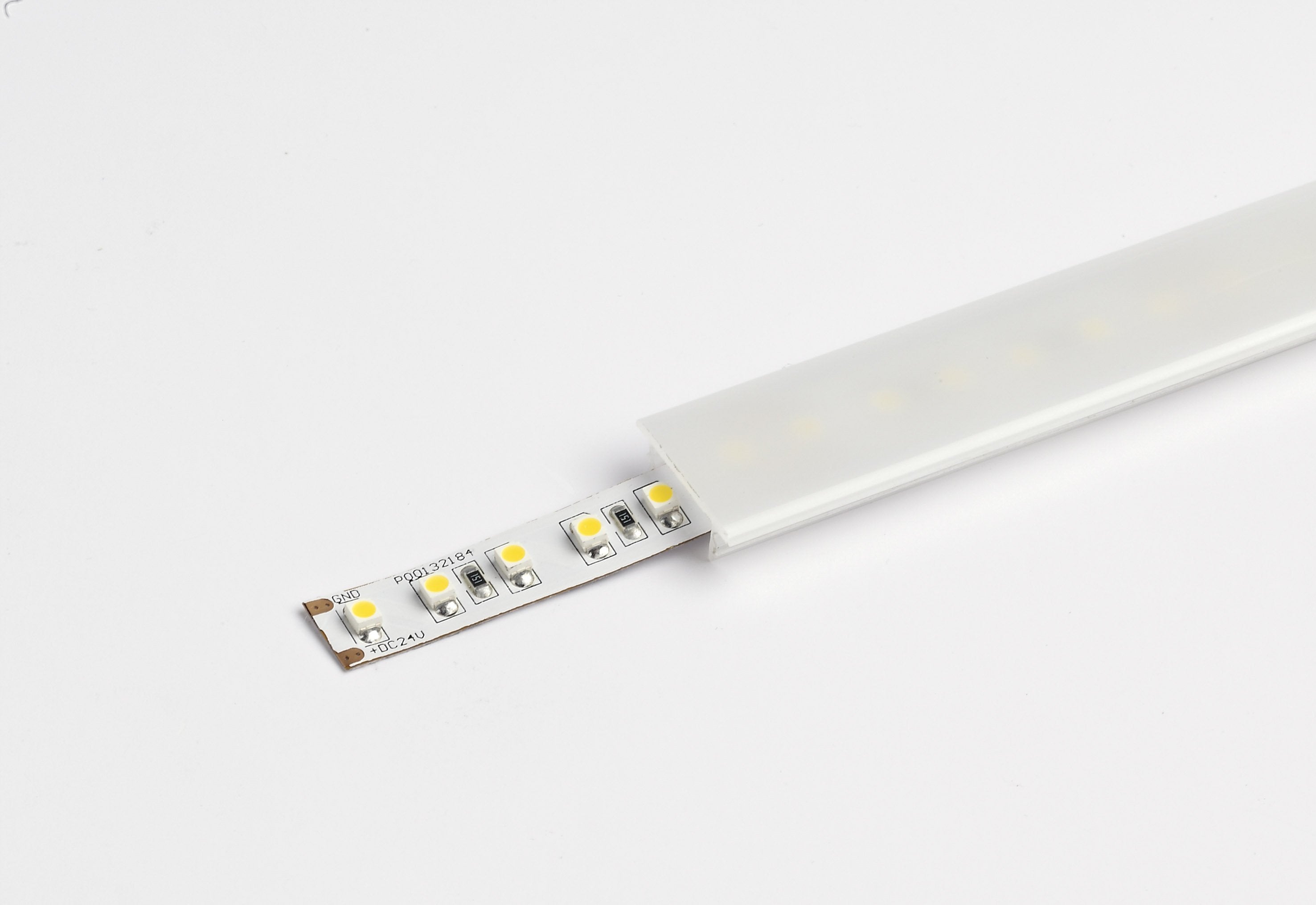 RFD FROSTED DIFFUSER 2M LENGTH