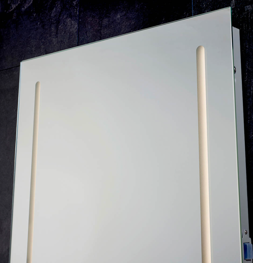 Mirror Light in Dual Power Shaver 115v - 240v