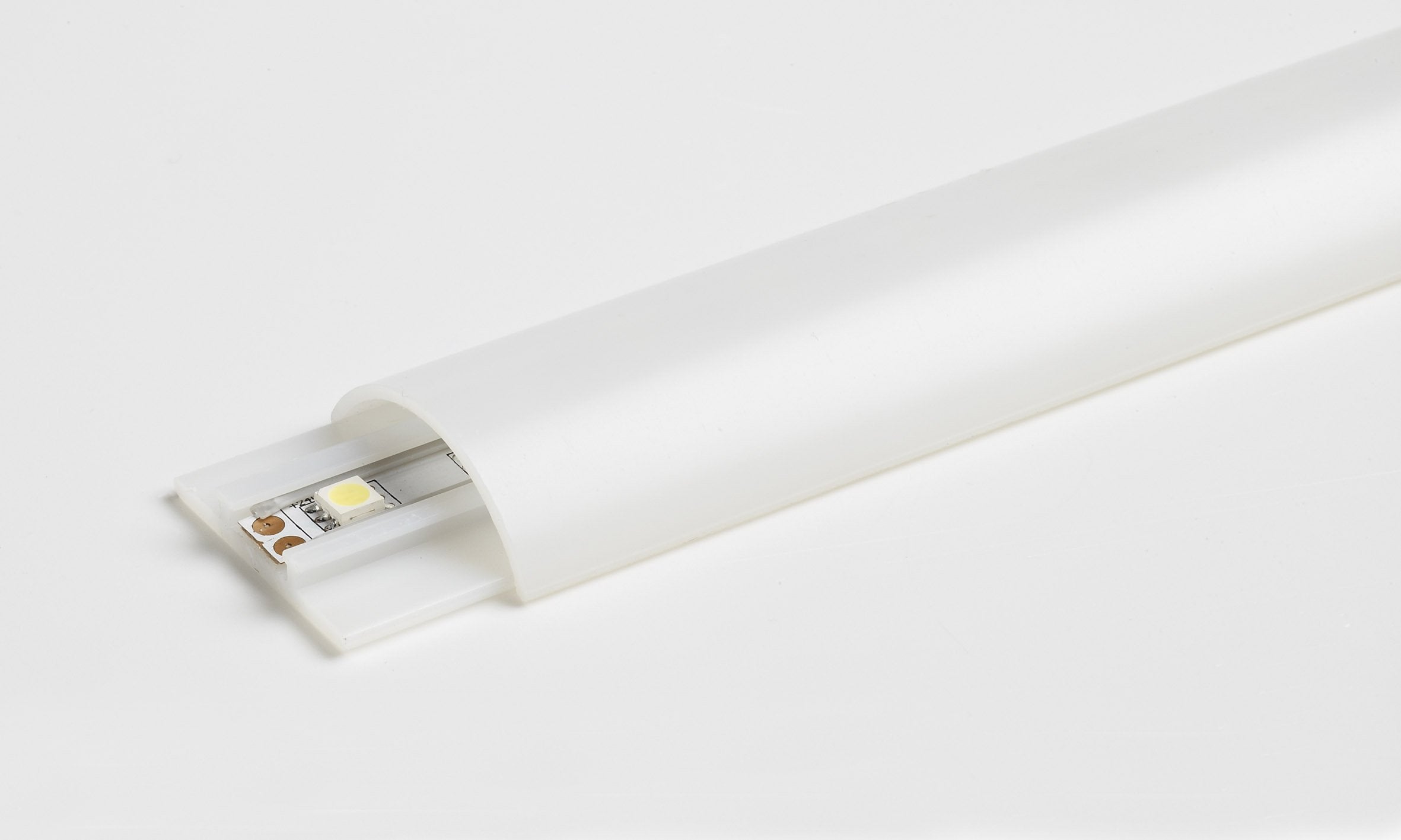 WHC SURFACE HALF ROUND 2M LENGTH