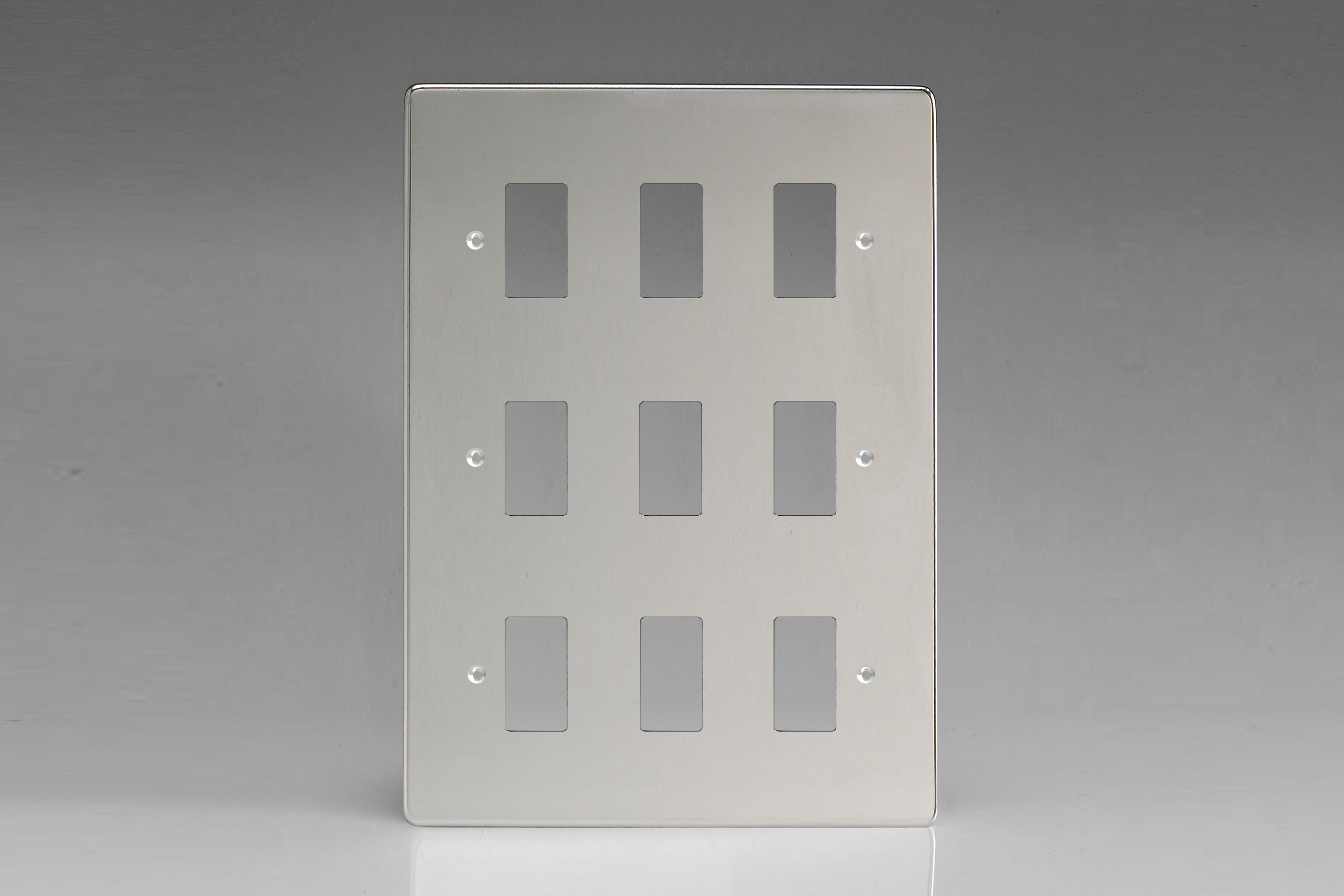 Varilight XDCPG9 PowerGrid Polished Chrome 9-Gang Grid Plate (Triple Twin Plate)