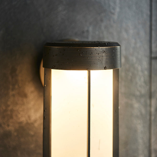 Die-cast IP44 brushed bronze & frosted glass LED wall light